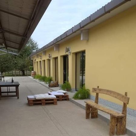 Azienda Agrituristica Scotti Somma Lombardo Eksteriør bilde